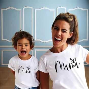 A Mamãe E A Mim, Roupas De Mãe E Filha Combinando As Roupas Mama Mini Camisetas Mom Criança Bebê Meninas Conjunto De Família De Verão Do Algodão Tops