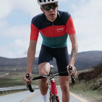 2020 mais Recente Corrida ajuste de Ciclismo Jersey de manga curta tops Pro Time de Verão de Melhor qualidade camisa de Ciclismo Maillot Ciclismo roupas masculinas
