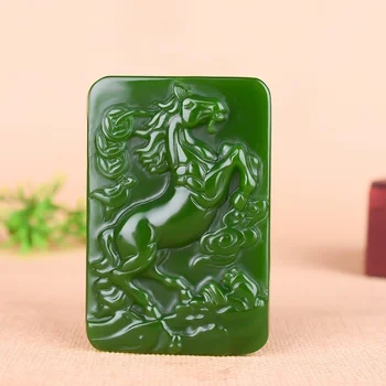 Verde Jade Zodíaco Cavalo Colar Pingente Natural Jadeite Chinês Mão-Carved Moda Charme Jóias de Amuleto para os Homens, as Mulheres Presentes