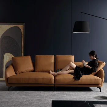 Italiano minimalista importados primeira camada de couro do sofá pequeno da família moderna, simples sala de estar, quatro pessoa combinados para baixo do sofá