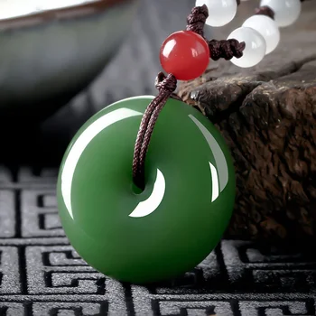 Natural verde jade pingente mão esculpida em jade pingentes da Paz fivela pingentes colar símbolo da paz jóias finas