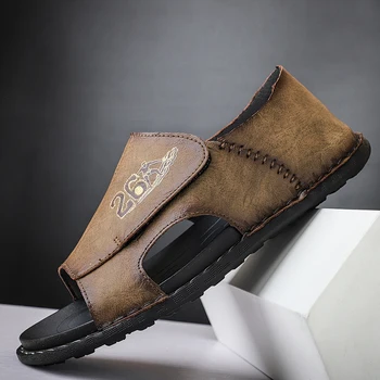 2021 verão dos homens novos sandálias sapatos casuais leve dos homens de moda praia, sapatos simples, brincalhão chinelos de quarto